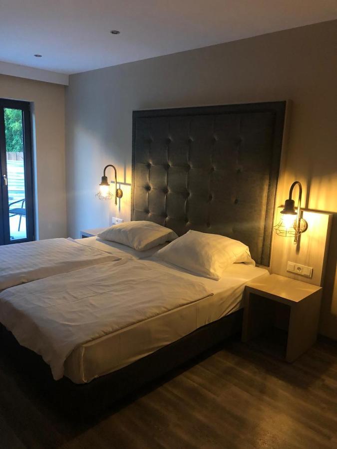 Hotel Athen Kelsterbach Frankfurt Airport Екстериор снимка
