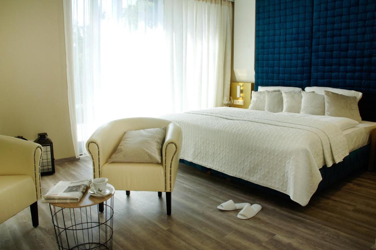 Hotel Athen Kelsterbach Frankfurt Airport Екстериор снимка