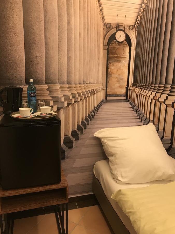 Hotel Athen Kelsterbach Frankfurt Airport Екстериор снимка