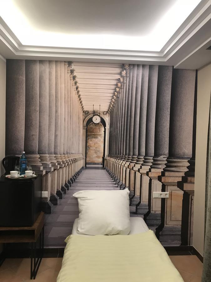 Hotel Athen Kelsterbach Frankfurt Airport Екстериор снимка